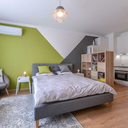 The Spot - Fully Equipped, Central, Modern Studio By Flat Mаnager Sofia Exterior foto